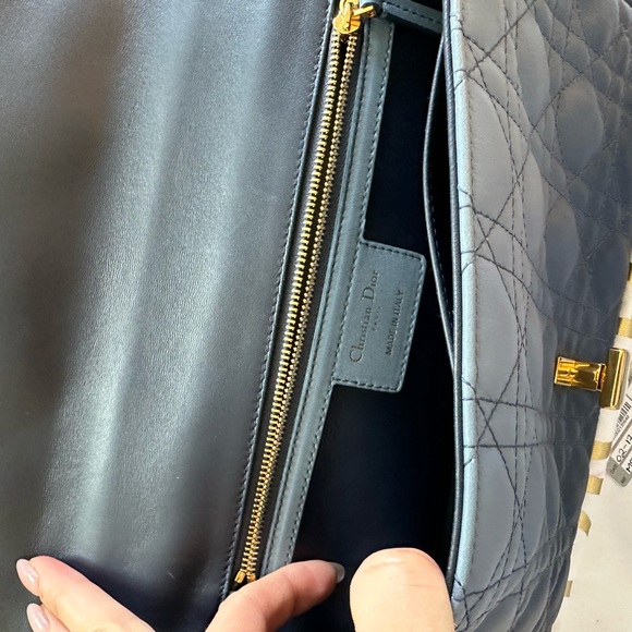 Christian DIOR large - Picture 10 of 12